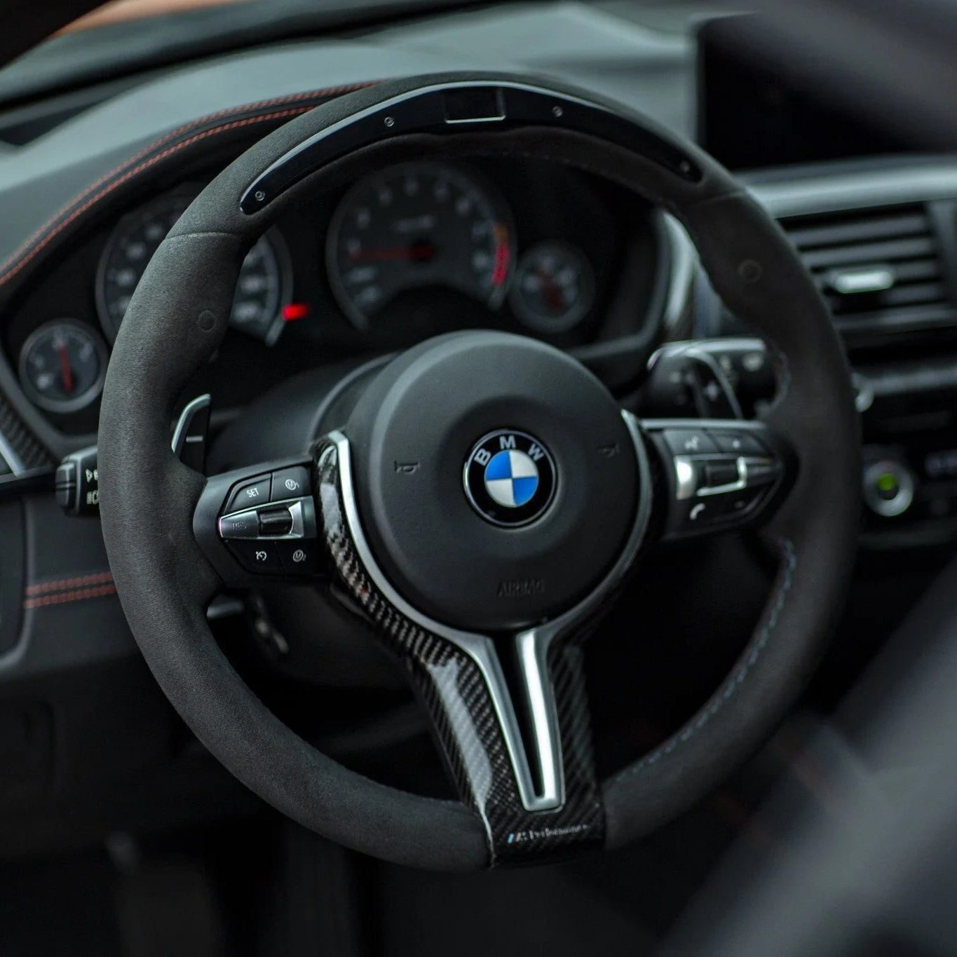 Volant Sport BMW M Performance - Alcantara Led Hub